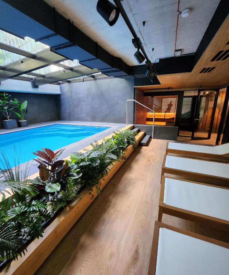 Apartment Vistula Loft , Spa , Sauna & Swimming Pool, Free Parking! Krakau